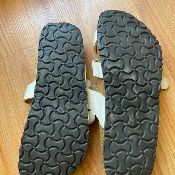 White Birkenstocks 38 - Picture 3 of 5